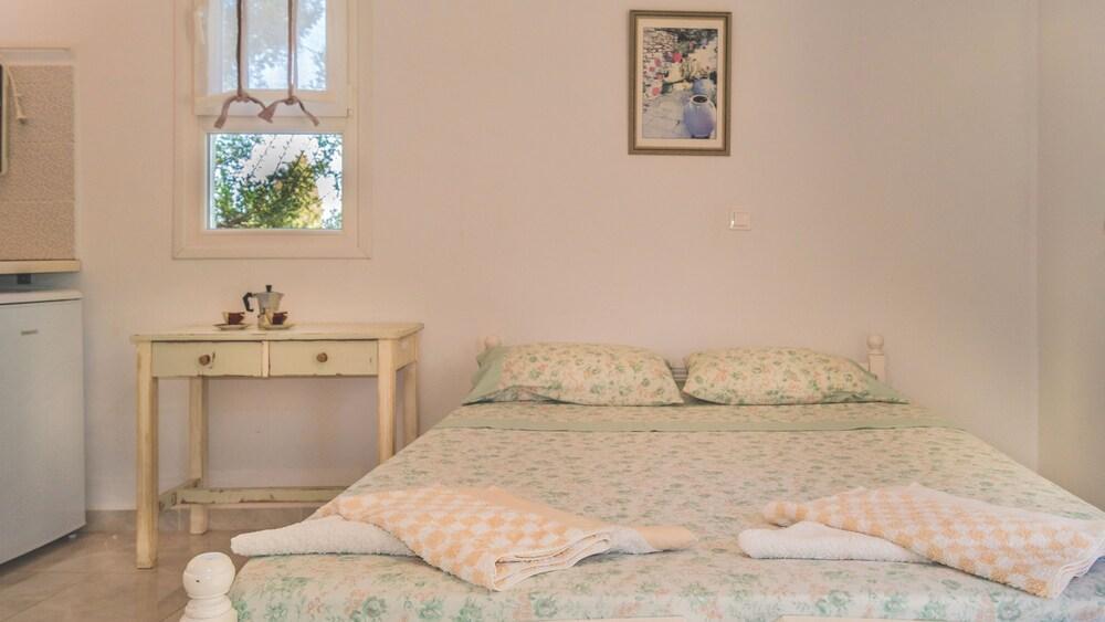 Villa Jasmin Studios Gouviá Extérieur photo